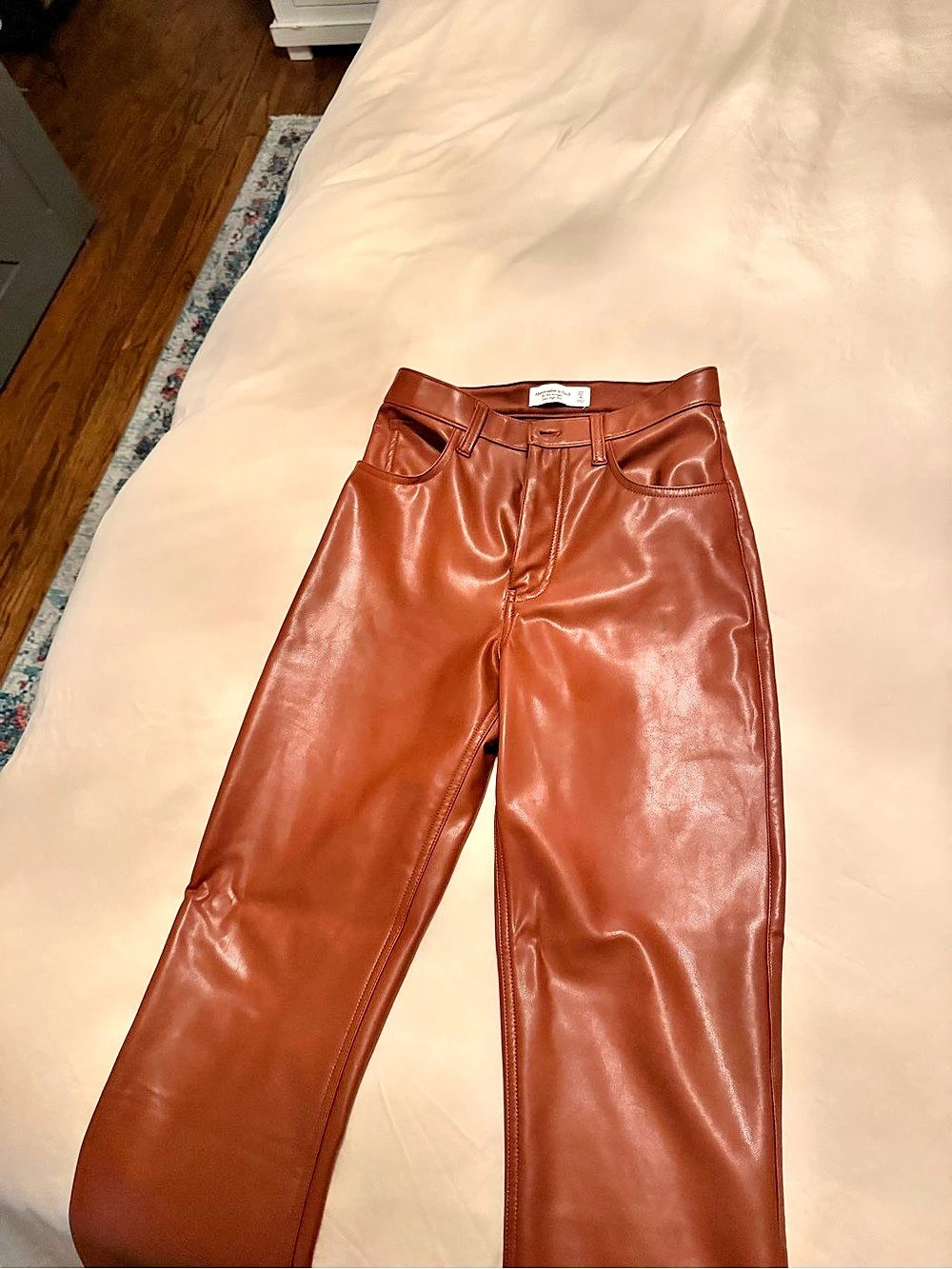 Abercrombie & Fitch High Rise 90s Straight Vegan Leather Pant Brown
